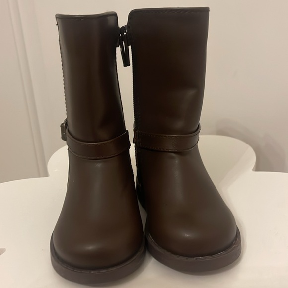 GYMBOREE Girl’s Boots - Size 4. Little Girl’s Riding Boots. Brown. Like new. - Picture 3 of 8